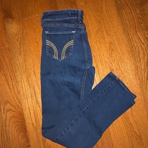 🌸 3/$25 Hollister Skinny Jeans